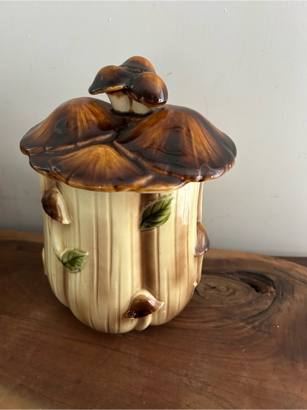 vintage 1970s Homco ceramic Brown mushroom canister cookie Jar toadstool lid
